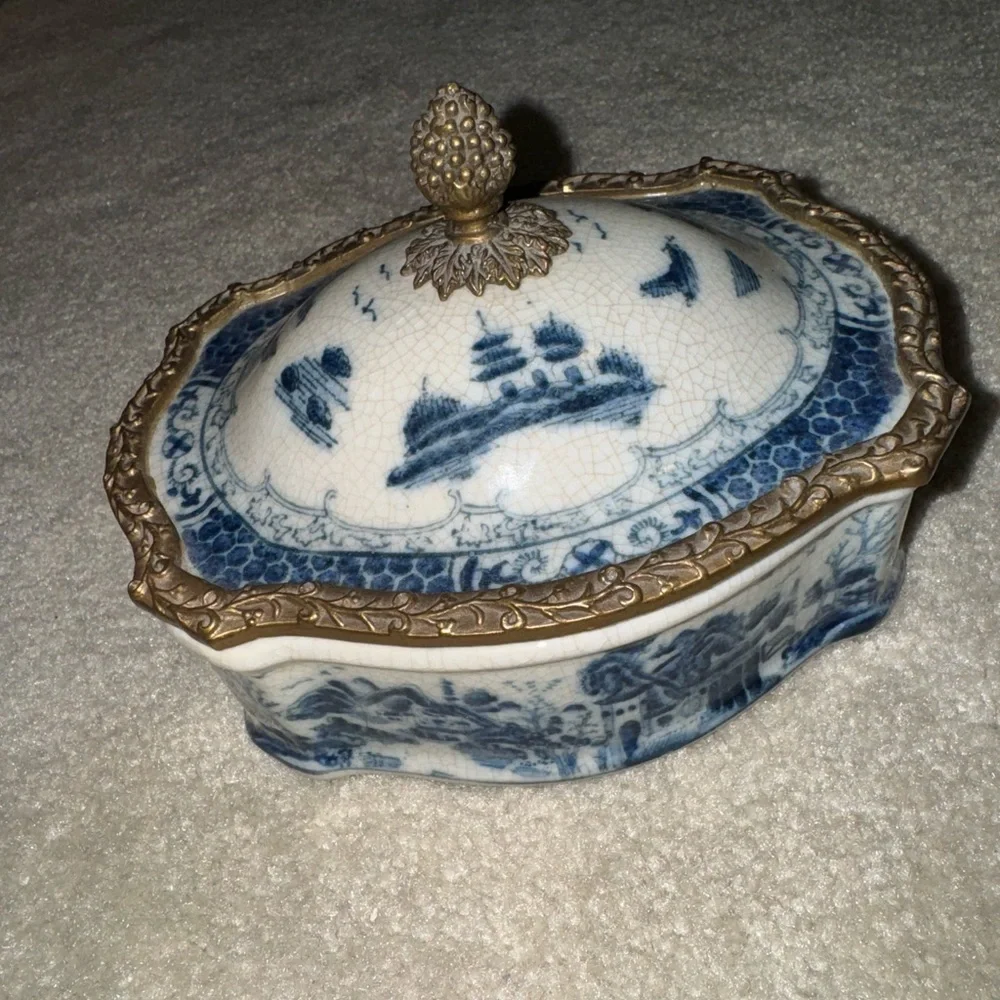 Vintage decorative dish - Picture 6 of 9